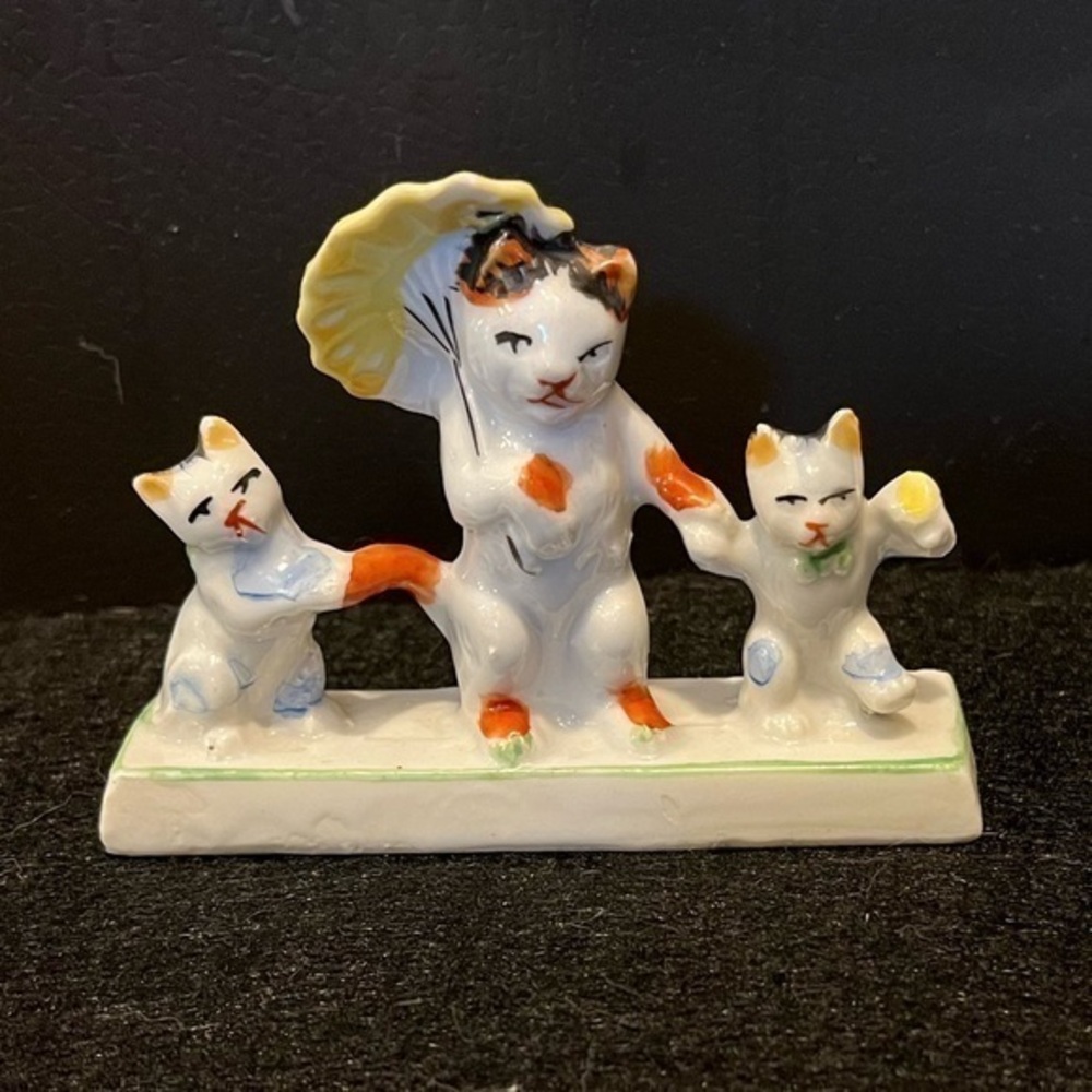 Vintage White & Calico Cats Figurine Made in Japan